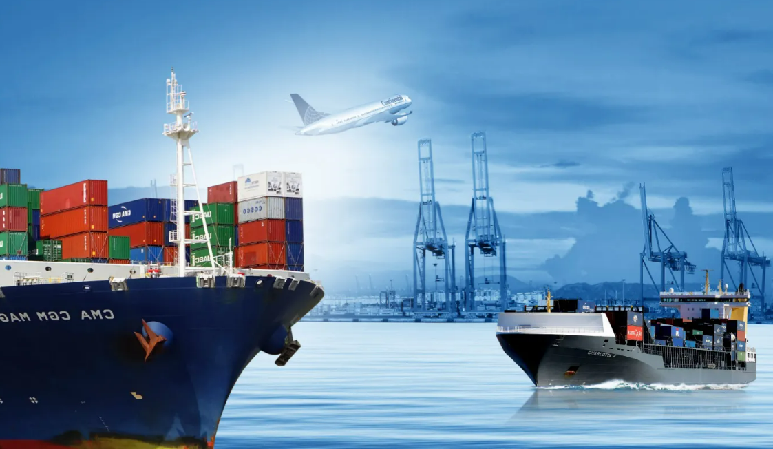 第一次寄國際快遞,到底選擇海運(yùn)還是空運(yùn)?這兩者有什么區(qū)別?