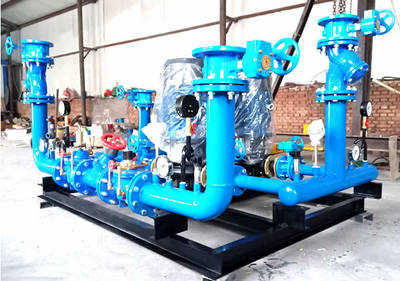 高低區(qū)直連供暖機(jī)組與管道設(shè)備展示